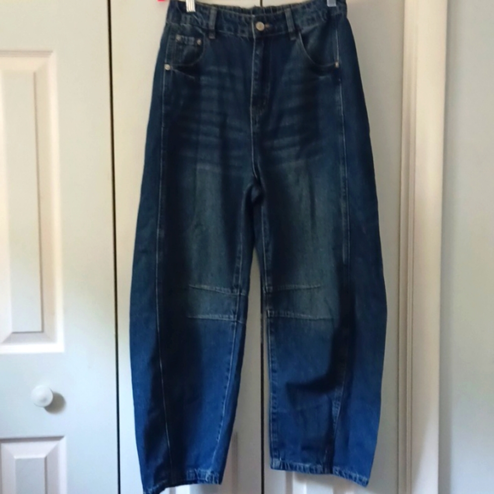 *NWT* Mundoven Stonewash Barrel Jeans  Sz Med